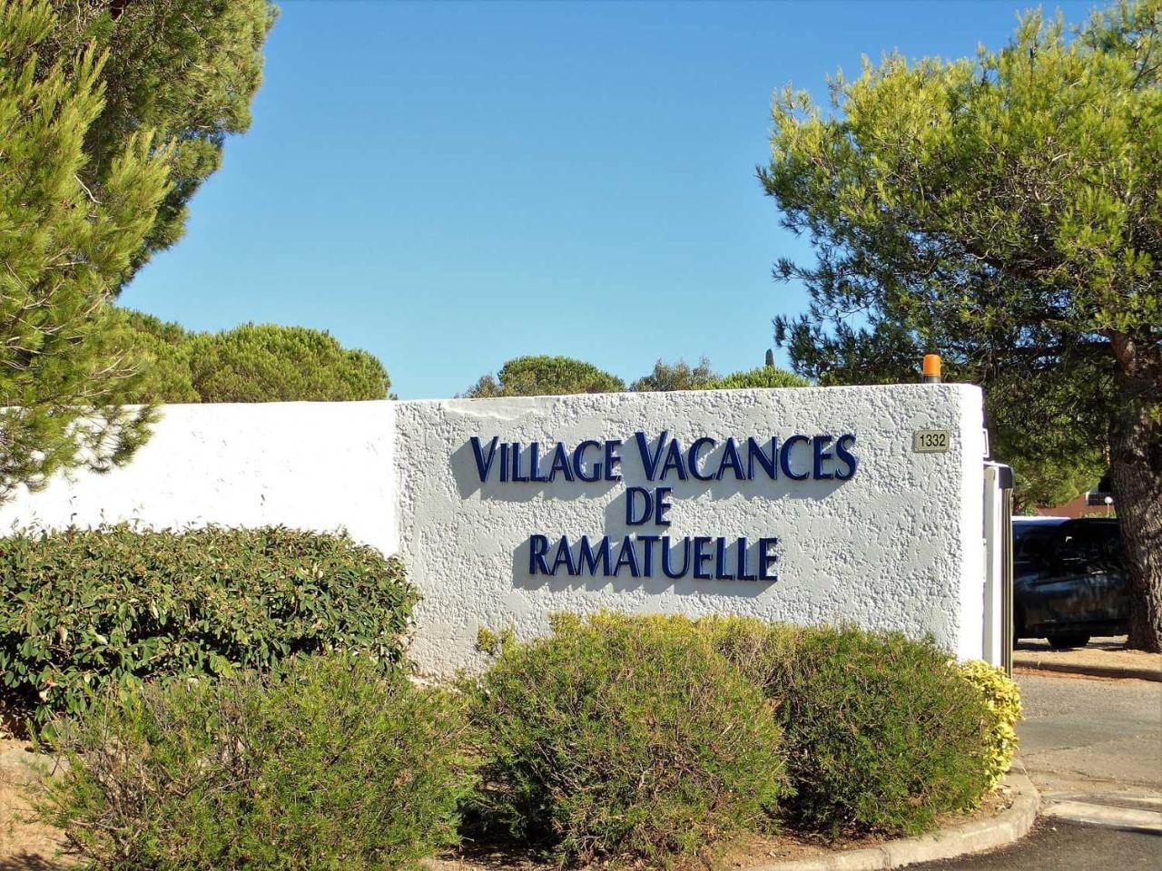 Village Vacances De Ramatuelle - Le Sentier Des Pins Екстериор снимка